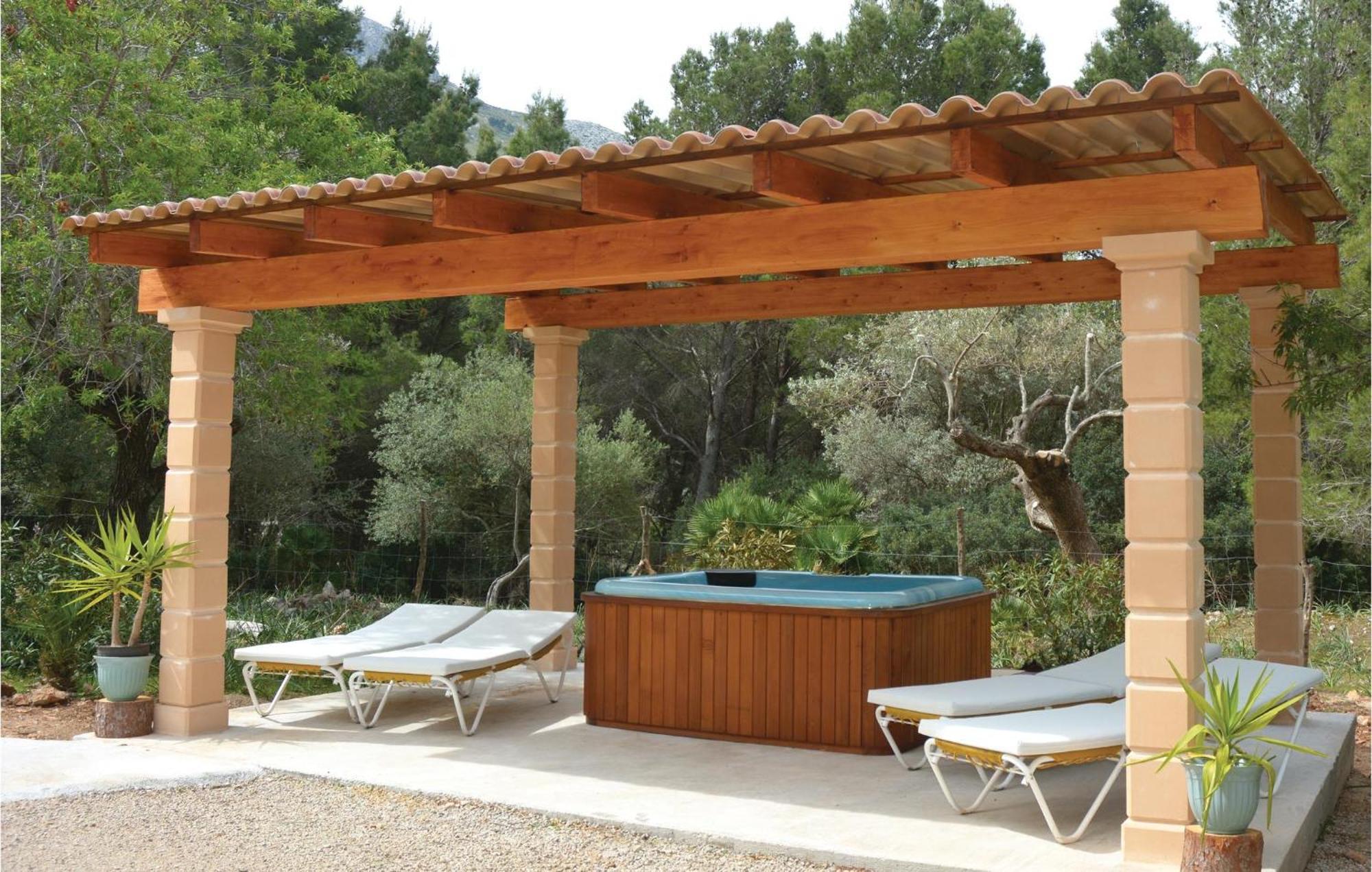 Ferienhaus Stunning Home In Estellencs With Jacuzzi *
